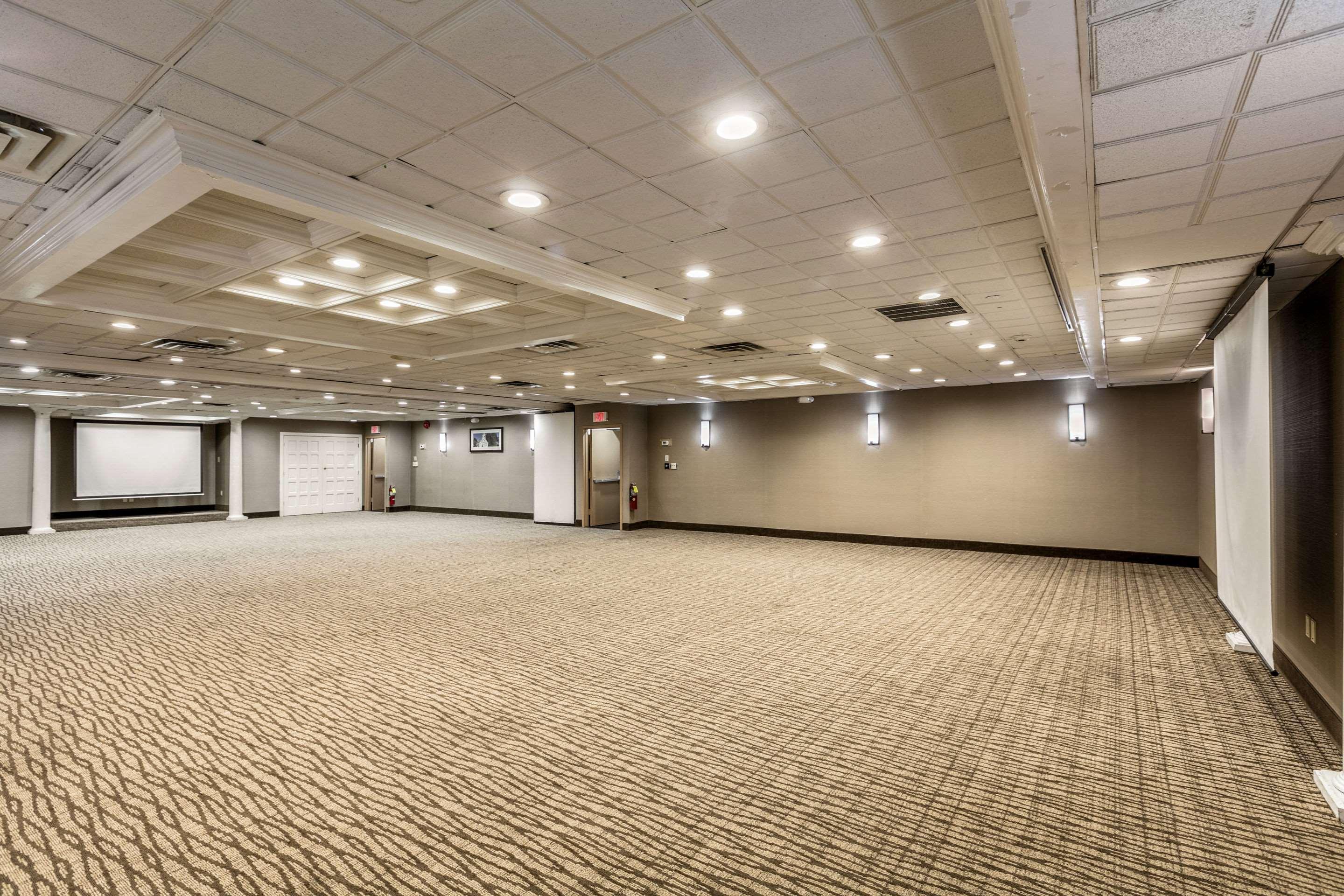 Comfort Inn Medford-Long Island Eksteriør bilde
