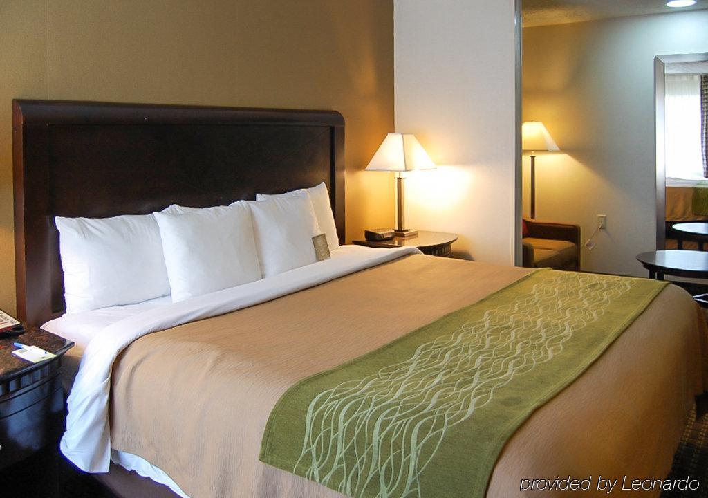 Comfort Inn Medford-Long Island Eksteriør bilde
